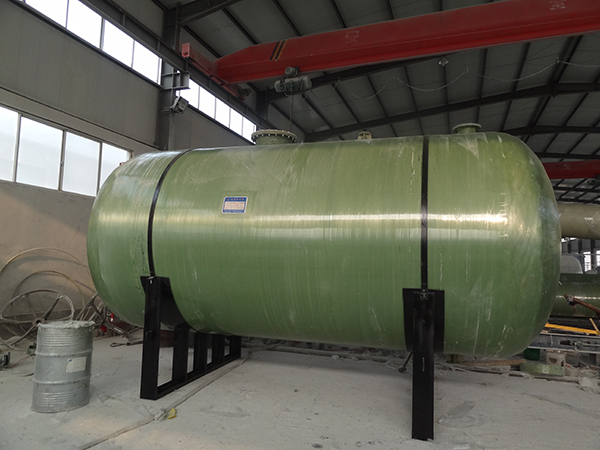 玻璃鋼儲罐 